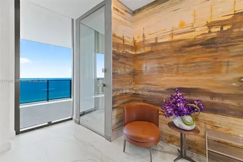 18555 Collins Avenue Sunny Isles Beach FL 33160