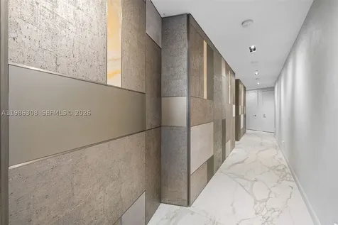 18555 Collins Avenue Sunny Isles Beach FL 33160