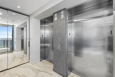 18555 Collins Avenue Sunny Isles Beach FL 33160