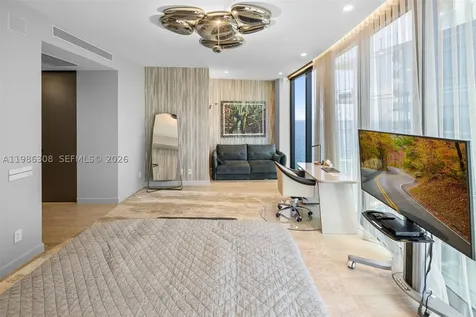 18555 Collins Avenue Sunny Isles Beach FL 33160