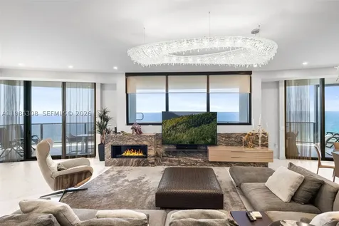 18555 Collins Avenue Sunny Isles Beach FL 33160