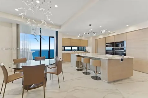 18555 Collins Avenue Sunny Isles Beach FL 33160