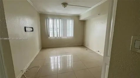 486 NW 165th Street Road Miami FL 33169