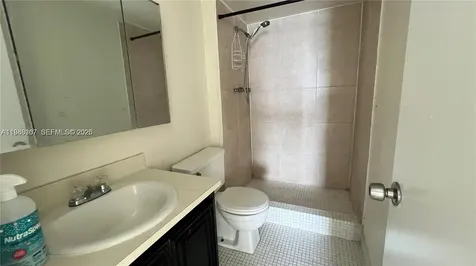 486 NW 165th Street Road Miami FL 33169