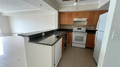 486 NW 165th Street Road Miami FL 33169