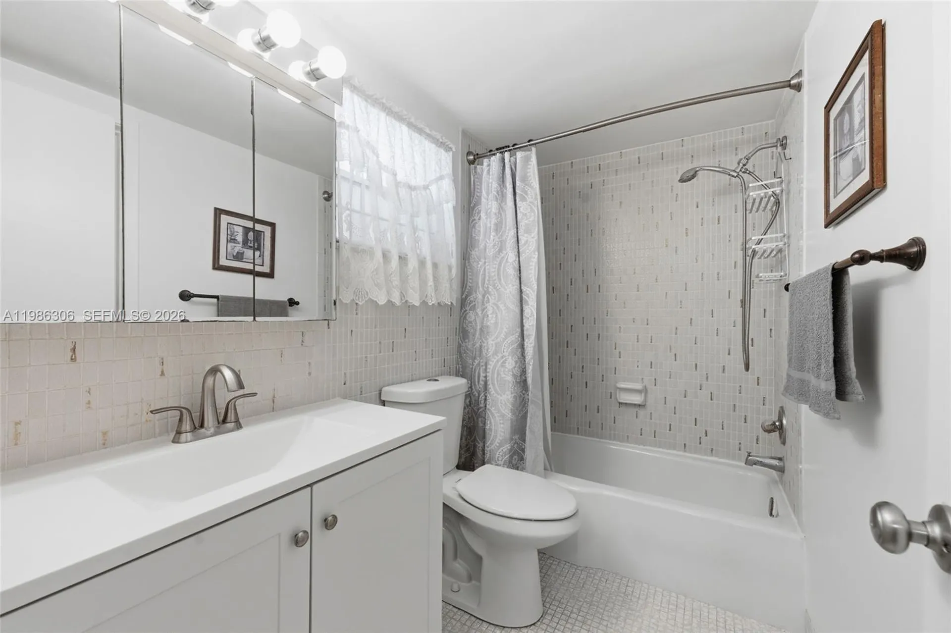 1201 Hillcrest Court Hollywood FL 33021