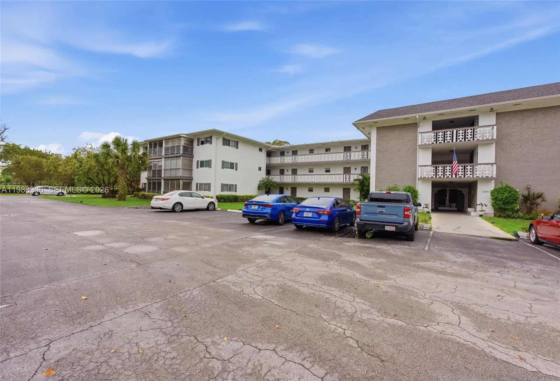 1201 Hillcrest Court Hollywood FL 33021