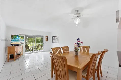 1201 Hillcrest Court Hollywood FL 33021