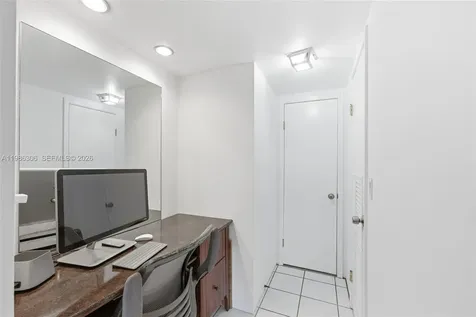 1201 Hillcrest Court Hollywood FL 33021