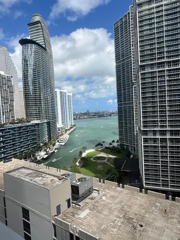 77 SE 5 Street Miami FL 33131