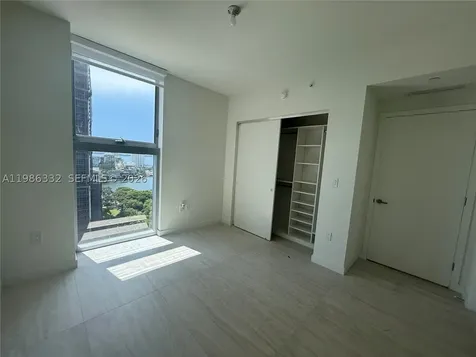 77 SE 5 Street Miami FL 33131