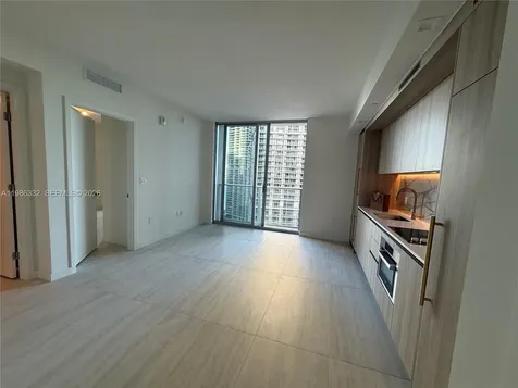 77 SE 5 Street Miami FL 33131