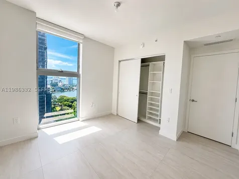 77 SE 5 Street Miami FL 33131