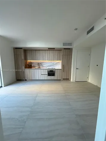 77 SE 5 Street Miami FL 33131