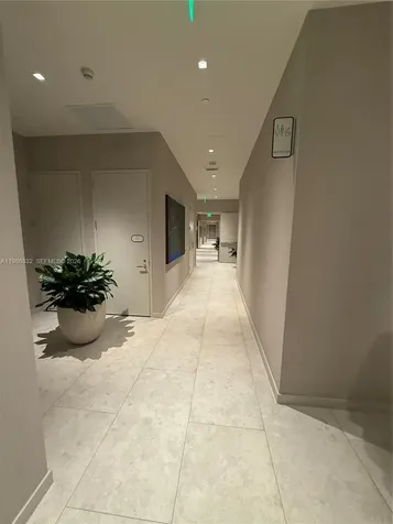 77 SE 5 Street Miami FL 33131