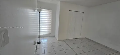 4805 NW 7th Street Miami FL 33126