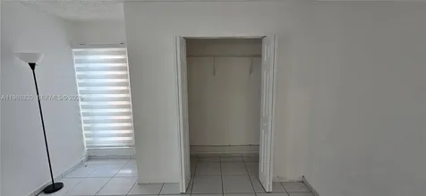 4805 NW 7th Street Miami FL 33126