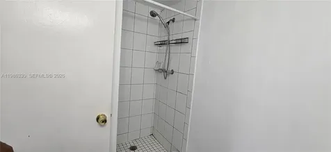 4805 NW 7th Street Miami FL 33126