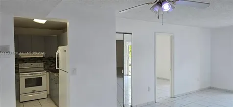 4805 NW 7th Street Miami FL 33126