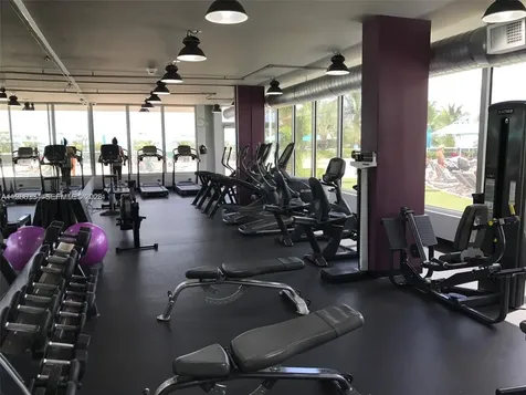 100 Lincoln Road Miami Beach FL 33139