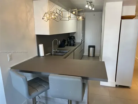 100 Lincoln Road Miami Beach FL 33139