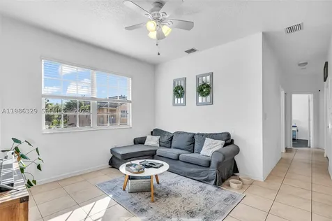2905 Crestwood Terrace Margate FL 33063
