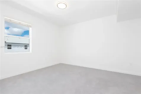 12476 SW 248th Street Miami FL 33032