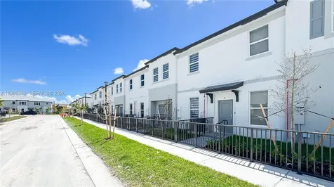 12476 SW 248th Street Miami FL 33032