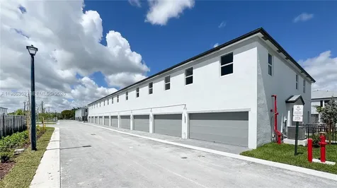 12476 SW 248th Street Miami FL 33032