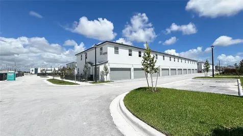 12476 SW 248th Street Miami FL 33032