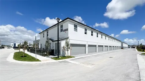 12476 SW 248th Street Miami FL 33032