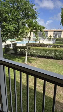 400 W Village Green Circle W Palm Springs FL 33461