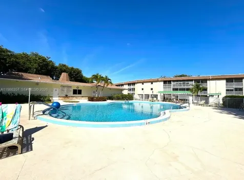 400 W Village Green Circle W Palm Springs FL 33461