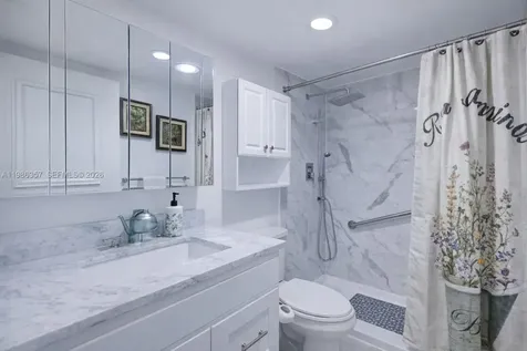 400 W Village Green Circle W Palm Springs FL 33461