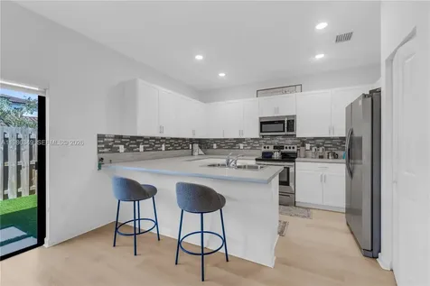 21068 NE 8th Avenue Miami FL 33179