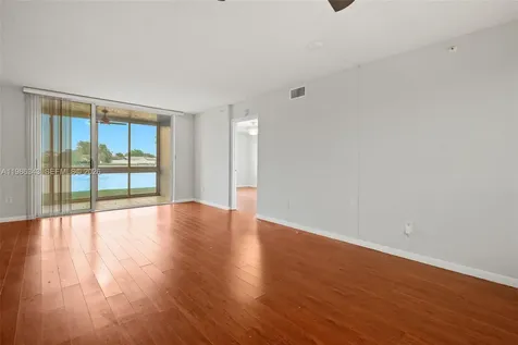 9599 Weldon Circle Tamarac FL 33321