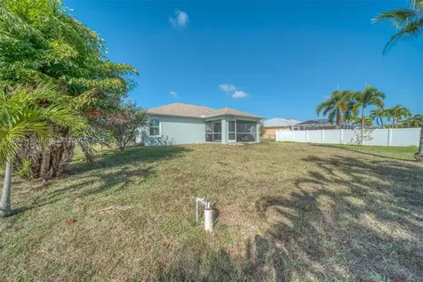 2847 SW 26th Place Cape Coral FL 33914