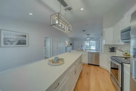 2847 SW 26th Place Cape Coral FL 33914