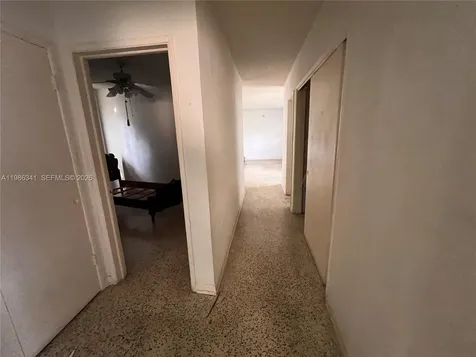 9950 SW 35th Terrace Miami FL 33165