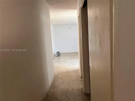 9950 SW 35th Terrace Miami FL 33165