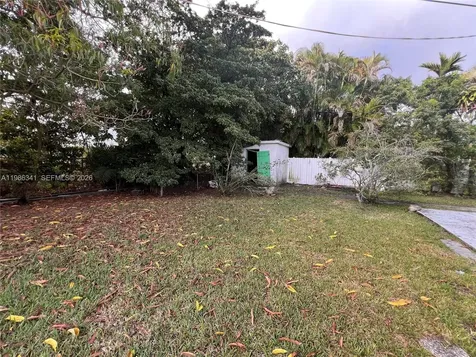 9950 SW 35th Terrace Miami FL 33165