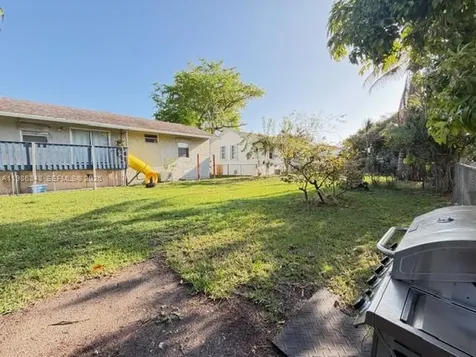 9770 SW 210th Street Cutler Bay FL 33189