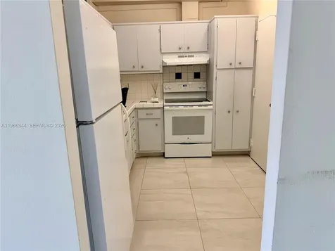 1985 S Ocean Drive Hallandale Beach FL 33009