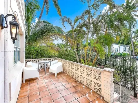 1611 Michigan Avenue Miami Beach FL 33139