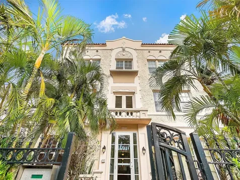 1611 Michigan Avenue Miami Beach FL 33139