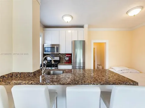 1611 Michigan Avenue Miami Beach FL 33139
