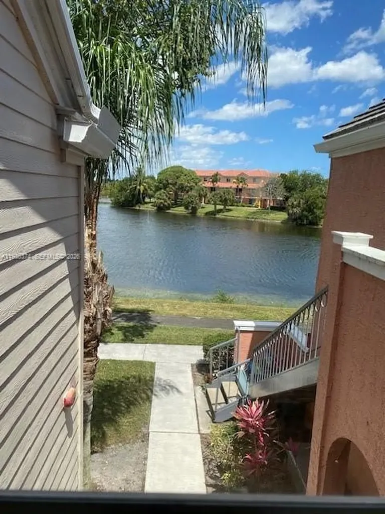 1385 Crystal Way Delray Beach FL 33444