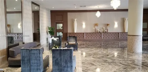 5401 Collins Avenue Miami Beach FL 33140