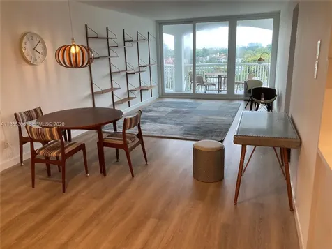 5401 Collins Avenue Miami Beach FL 33140