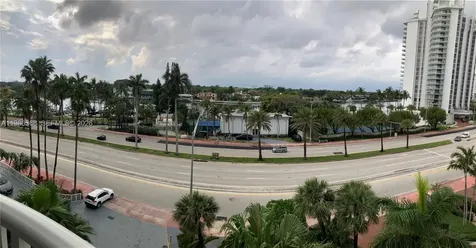 5401 Collins Avenue Miami Beach FL 33140